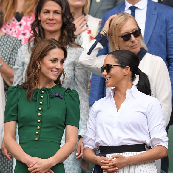 Meghan Markle planeja viajar para o Reino Unido antes do Natal e espera encontrar Kate Middleton em particular