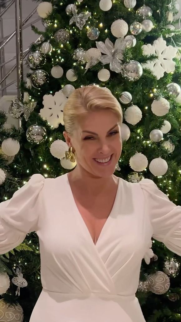 Ana Hickmann: ‘Eu tenho me mantido em silêncio, trabalhando muito (...) para tentar salvar o patrimônio (...) quase destruído pela irresponsabilidade do meu ex-marido’