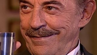 O que acontece com a casa bancária de Francesco em 'Terra Nostra'? Com medo de ficar pobre, banqueiro encontra a falência, mas se livra do fracasso com inesperada luz no fim do túnel