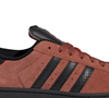 Os tênis Adidas Superstar são modelos famosos da marca, e podem ser encontrados para compra a partir de R$ 599.