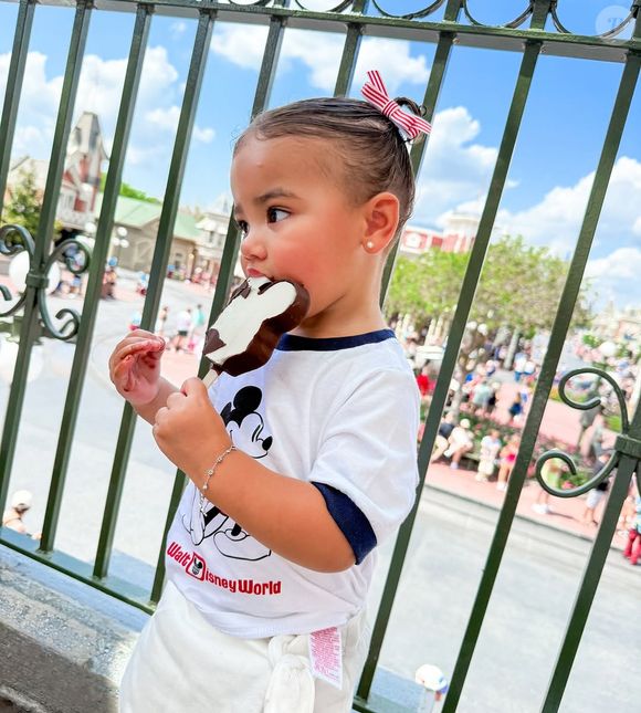 Bruna Biancardi encantou os seguidores ao mostrar alguns registros de Mavie na Disney.