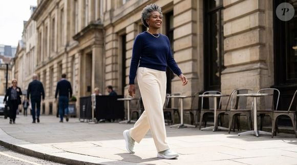 A versão Verde Claro + Prata do New Balance 413 V3 Feminino aposta em uma combinação discreta e moderna, capaz de acompanhar looks esportivos e casuais
