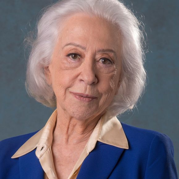 Aos 96 anos, Fernanda Montenegro virou alvo de criminosos que usaram sua voz em um anúncio falso de medicamento com promessas sem comprovação