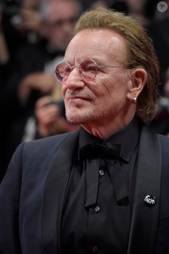 Ícone do rock mundial, Bono convive com glaucoma há mais de duas décadas, já passou por acidente grave e superou uma delicada cirurgia na aorta