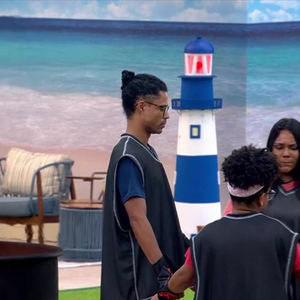 Brothers competiram no gramado em uma dinâmica que fez a casa pegar fogo no BBB 26