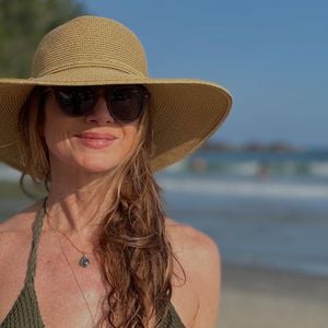 Letícia Spiller também limitou o consumo de feijão, lentilhas e grãos em geral por consumir muito