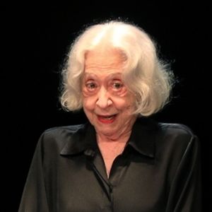 Fernanda Montenegro já declarou que não acredita que a Globo a chame novamente para fazer novelas por causa da idade