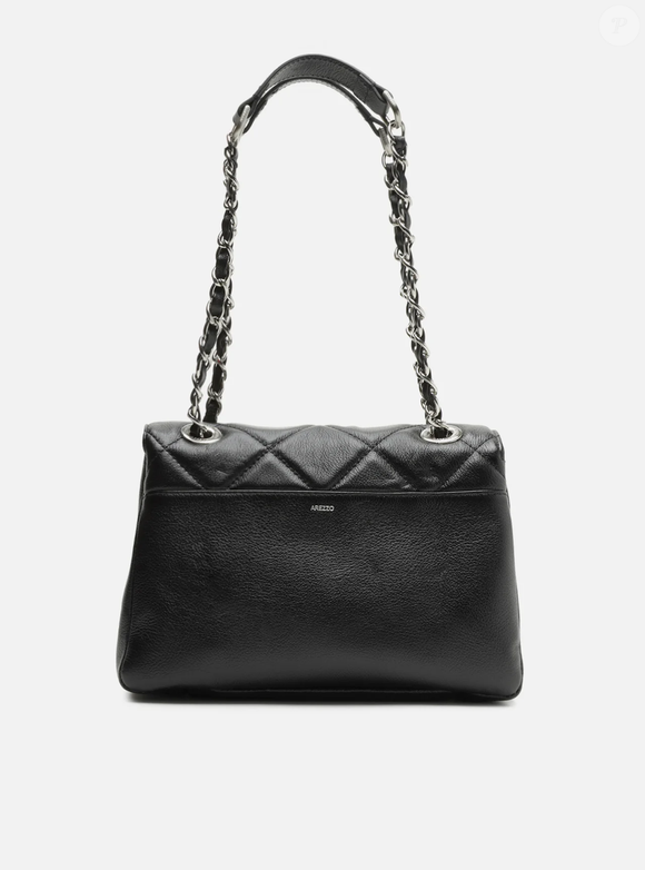 Parece Chanel, mas é Arezzo: a bolsa transversal mais elegante e atemporal que você vai querer investir neste fim de ano