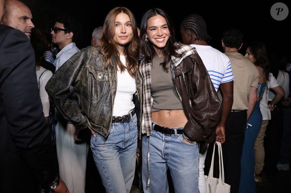 Bruna Marquezine e Sasha Meneghel são amigas inseparáveis