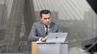 Demissão de Rodrigo Bocardi envolve assédio a operador de áudio da TV Globo, diz colunista. Entenda!