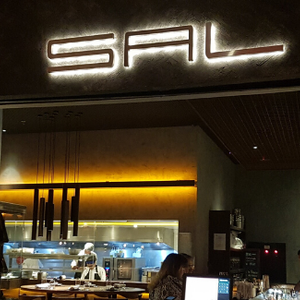 Restaurante Sal abre investigação interna e classifica ocorrência como 'pouco provável'