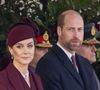 Esposa de Príncipe William, Kate Middleton é conhecida por ser uma verdadeira fashionista, e inspiração para muitas pessoas elaborarem seus looks.