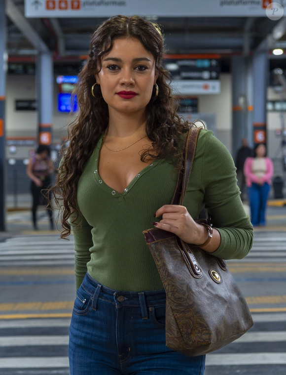 Gerluce (Sophie Charlotte) faz pouco caso da acusação de Gilmar (Amaury Lorenzo) no capítulo da novela 'Três Graças' de quarta-feira, 5 de novembro de 2025