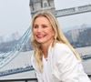 O cabelo loiro manteiga, como o de Cameron Diaz, é ideal para quem nota os primeiros fios grisalhos