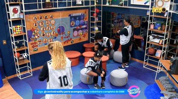 A semifinal foi disputada entre Breno x Gabriela e Sarah x Solange Couto