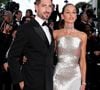 Izabel Goulart surgiu ao lado do noivo, o goleiro alemão Kevin Trapp, durante passagem pelo Festival de Cannes, mas foi a aparência da modelo brasileira que acabou roubando os holofotes e movimentando as redes sociais; segunda-feira (20)