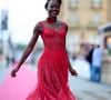 Em um relato publicado no Instagram, Lupita Nyong'o revelou que retirou 30 tumores de uma só vez em uma cirurgia