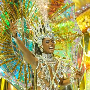 Erika Januza era rainha de bateria da Viradouro até o ano passado
