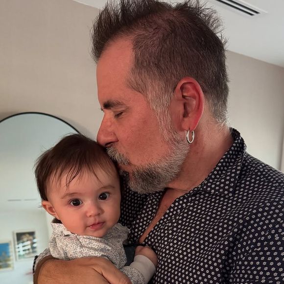 Atualmente, Leandro Hassum é avô de Aurora, filha de Pietra