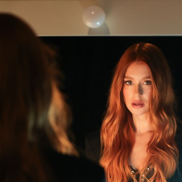 Marina Ruy Barbosa está ruiva para série 'Tremembé'