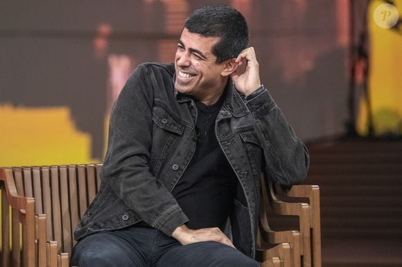Marcius Melhem x SBT: ex-Globo quer indenização de R$ 60 mil e direito de resposta no ar. 'Para o SBT, a verdade é negociável. Ocorre que negociar com a possibilidade de se manter a mentira no ar (como vem fazendo) é a maior prova do dolo e do descaso com a missão de bem informar, que deveria nortear o jornalismo', dispararam seus advogados