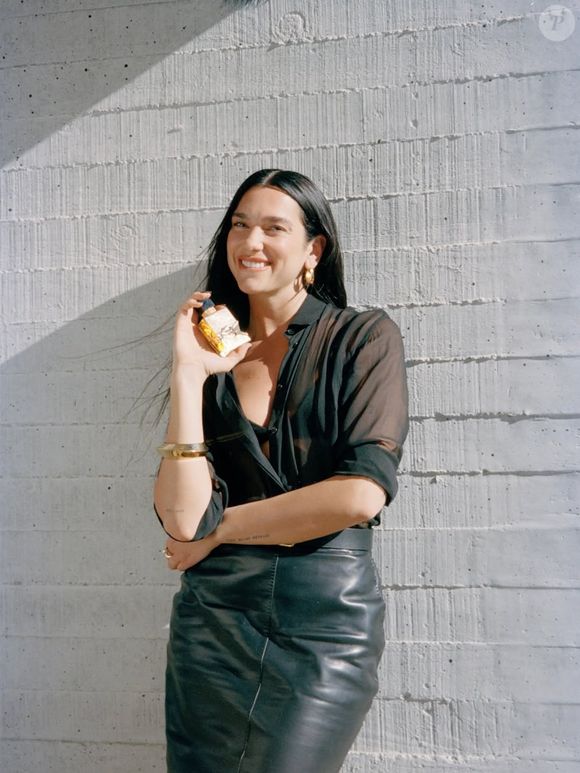 Dua Lipa é embaixadora global da YSL Beauty