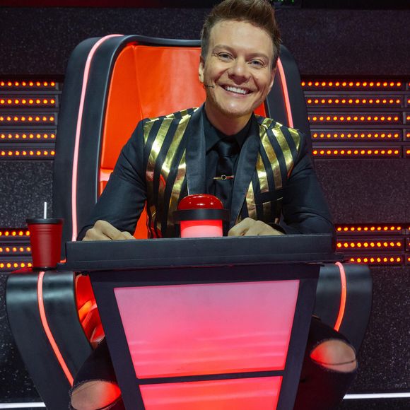Michel Teló apresentou formato de programa sertanejo à Globo, mas emissora descartou a ideia