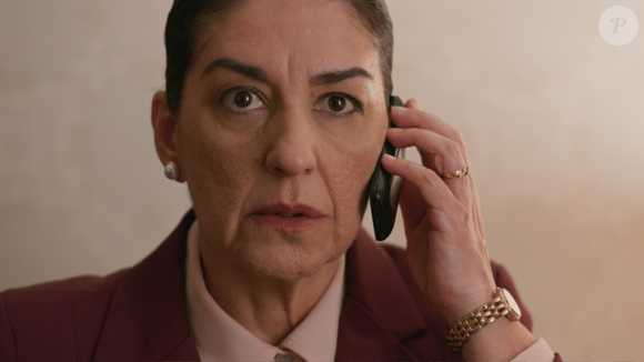 A nova fase de Patrícia Gaspar – Em Beleza Fatal, a atriz vive Ramona, a governanta misteriosa da família Argento.