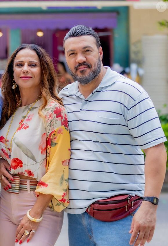 Ao contrário de Belo, Viviane Araújo evita comentar sobre o passado com o cantor