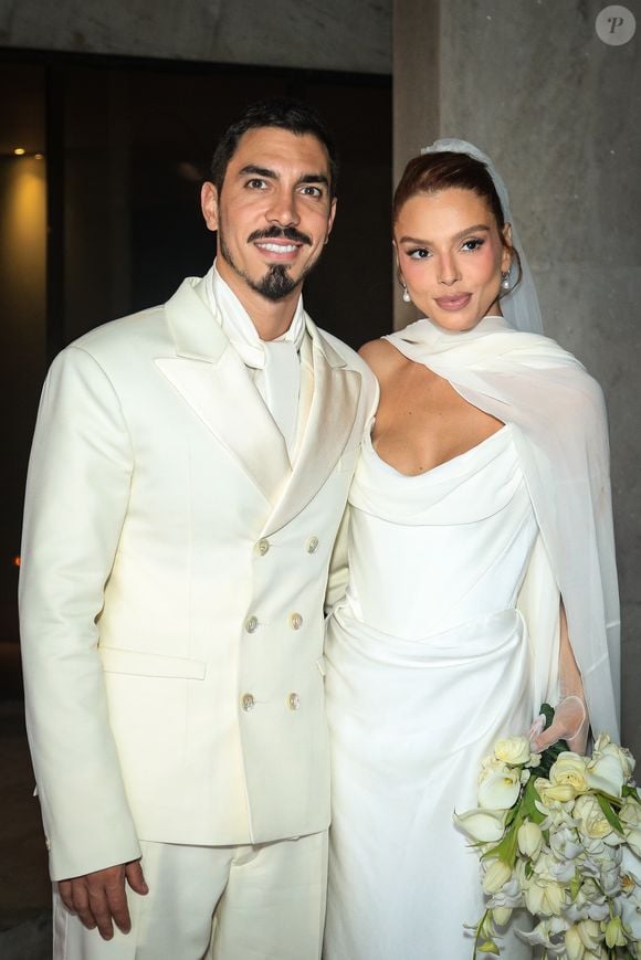 Casamento de Giovanna Lancellotti e Gabriel David: 'É sobre a nossa história e sobre o nosso desejo de caminharmos juntos', afirmou a Kami da novela 'Dona de Mim'
