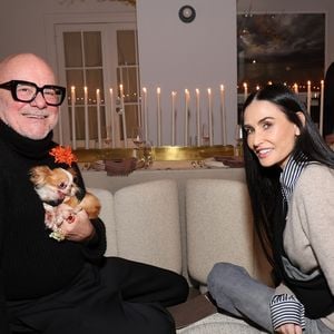 Demi Moore marcou presença no lançamento de Crate & Barrel, nos últimos dias.