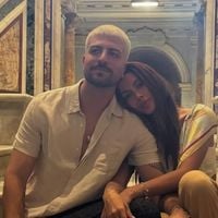 'Vejo na vida da Anitta para 2026...': a linda previsão de vidente sobre namoro da funkeira com Ian Bortolanza