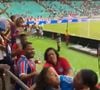 A partida do Bahia contra o Náutico pela Copa do Nordeste na noite deste sábado (07) terminou em pancadaria entre quatro torcedores do time tricolor