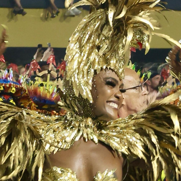 Em meio à onda de críticas contra Juliana Paes, Erika Januza anuncia retorno à Viradouro após saída polêmica