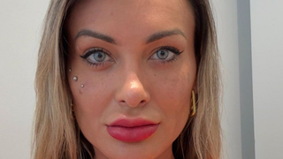 Após tomar golpe, Andressa Urach anuncia volta à prostituição com mais de ‘50% off': 'Tô precisando'