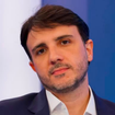 Renan Santos ainda pode concorrer à Presidência? Decisão do TSE suspende parte da campanha; entenda impacto na disputa com Lula, Flávio Bolsonaro, Augusto Cury e mais