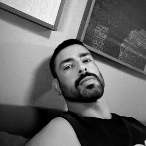 Cauã Reymond tem sido envolvido em polêmicas com acusações de que federia 'cecê' nos bastidores de 'Vale Tudo'