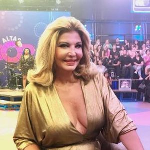Roberta Close assumiu programa sobre sexo no Shoptime após saída de Monique Evans