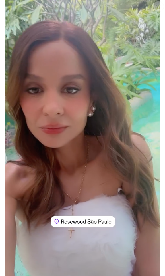 Maiara foi criticada por algumas fãs, que apontaram que o vestido não seria adequado para uma Crisma