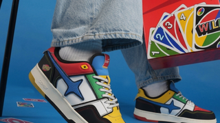 Adeus, pôquer! Nem Nike, nem Adidas: os novos tênis na cor do 'UNO', jogo de cartas que 'destrói amizades' lançado nos anos 70, já entraram na minha wishlist