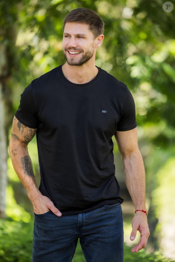 Jonas Sulzbach levantou polêmica ao acusar a edição do ‘BBB 26’ de criar um personagem de vilão para ele e seu grupo