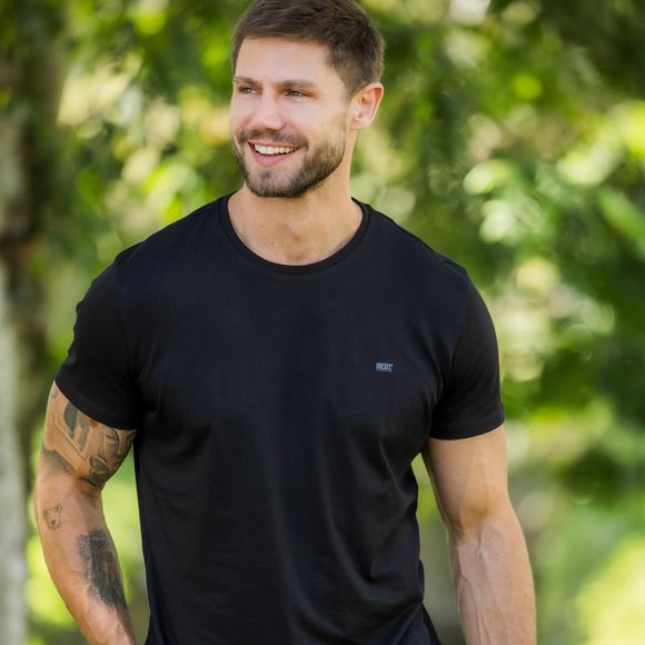 Jonas Sulzbach levantou polêmica ao acusar a edição do ‘BBB 26’ de criar um personagem de vilão para ele e seu grupo