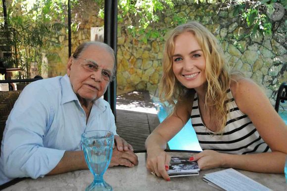 Segundo a psicologia, o comportamento dos pais influenciam no dos filhos