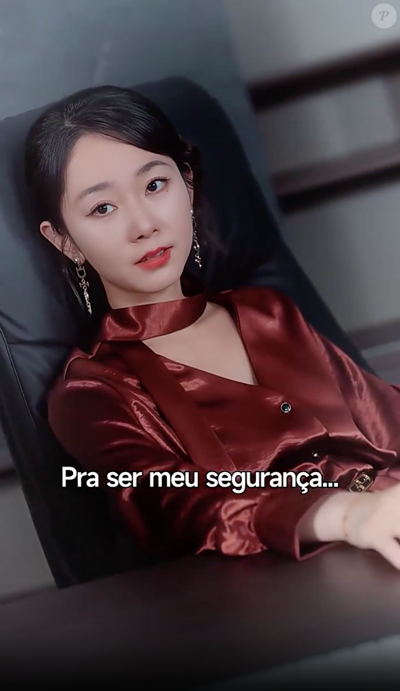 Em 'Uma Aposta de Amor ou Morte', Amanda contrata um segurança pessoal chamado Norberto