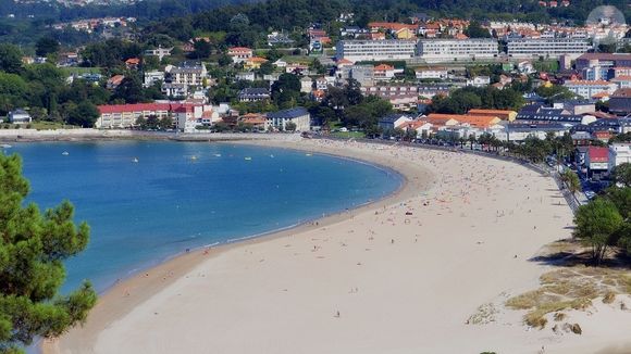 Além de possuir algumas das paisagens costeiras mais valorizadas da Galícia, a província da Corunha, onde está localizado Oleiros, é a terra natal de Alejandra