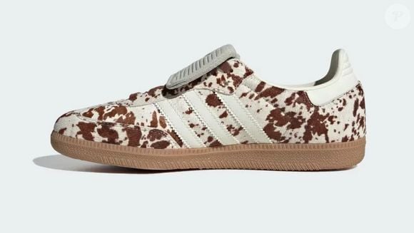 O sneaker é considerado uma das versões mais sofisticadas da tradicional linha Samba