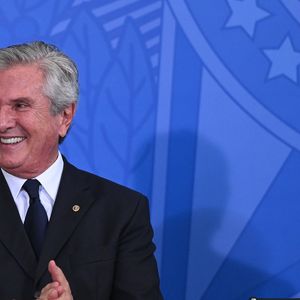 O ex-presidente Fernando Collor de Mello foi preso na última sexta-feira (25)