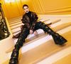 Gkay levou botas com salto plataforma na Semana de Moda de Paris