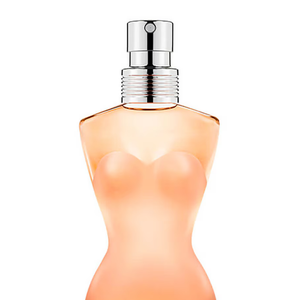 Lançado em 1993, Classique, da Jean Paul Gaultier, segue como um dos perfumes importados femininos mais icônicos da perfumaria mundial graças à sua combinação de sensualidade e sofisticação