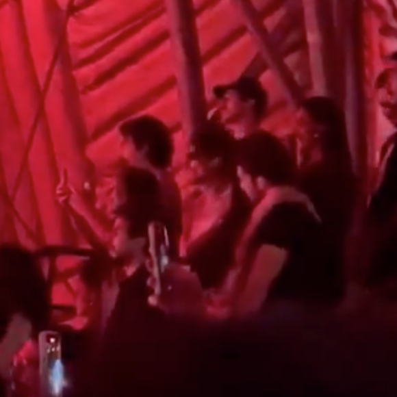 Flagra aconteceu na noite do último sábado (17) em um show de Marina Sena, no Rio de Janeiro